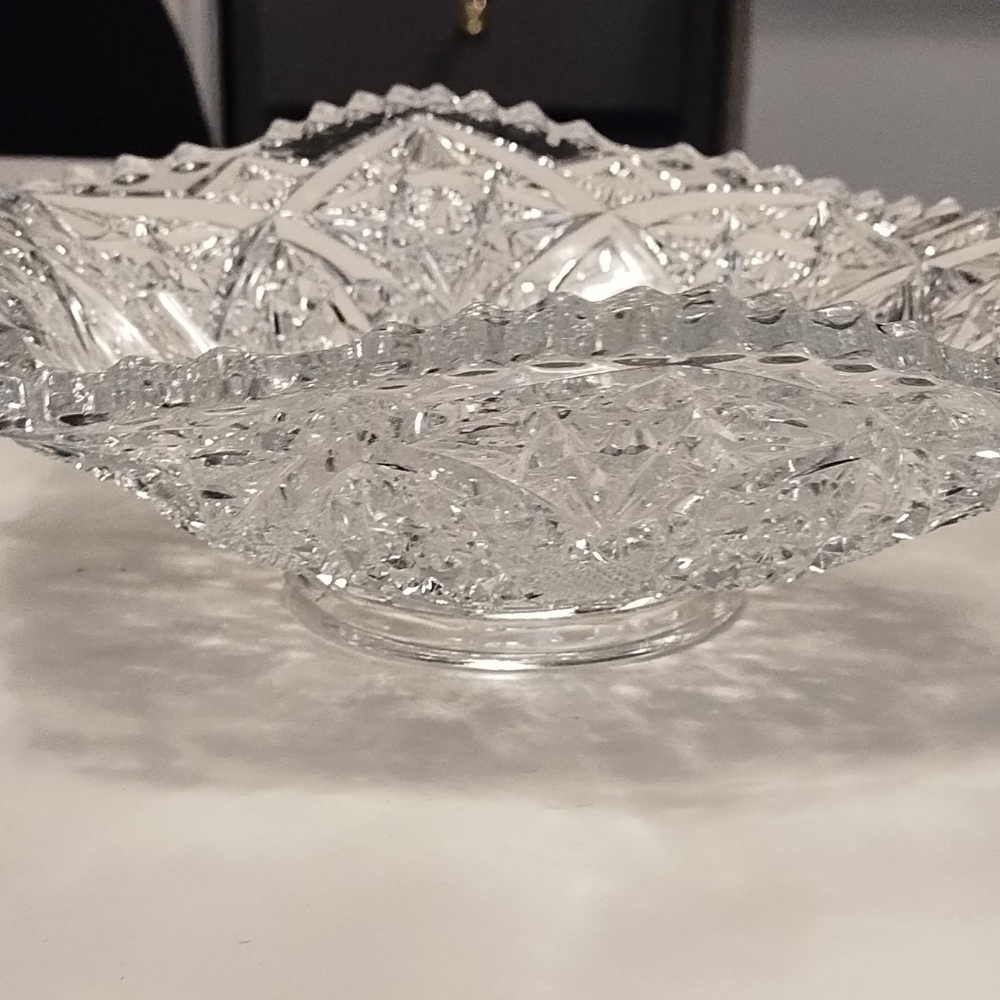 American Brilliant Cut Glass Hobstars and Stars Design Bowl - Picture 3 of 11